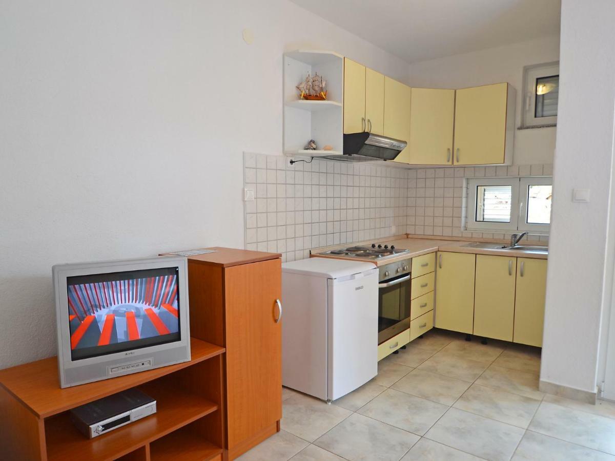 Apartment Golub-2 By Interhome Cesarica Bagian luar foto