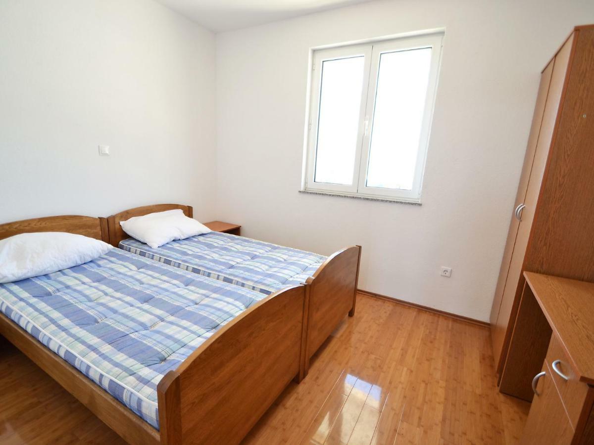Apartment Golub-2 By Interhome Cesarica Bagian luar foto